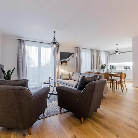 Apartmán Pronksi 3 *