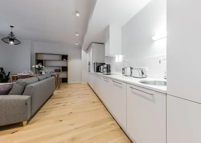 Appartement Pronksi 3 *