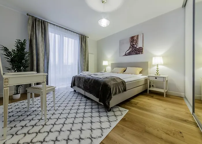 Apartament Pronksi 3