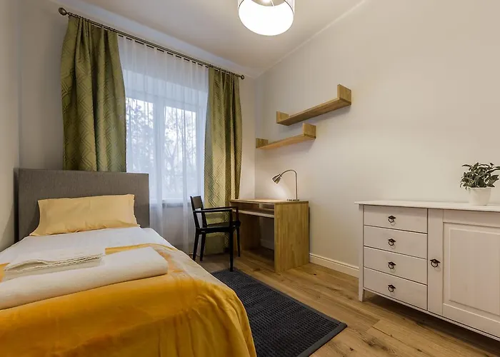 Pronksi 3 Apartman *